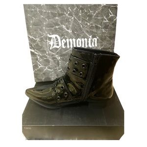 DEMONIA “WARLOCK” PATENT ANKLE BOOTS NIB